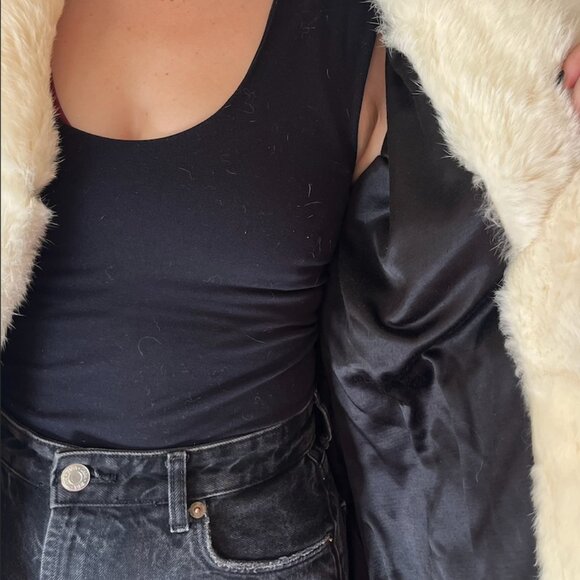 Genuine white/cream rabbit fur coat - Picture 14 of 15